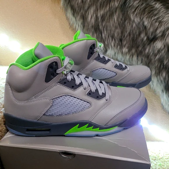 Shoes | Authentic Air Jordan Retro 5 Green Bean Mens Size 11  display picture 3